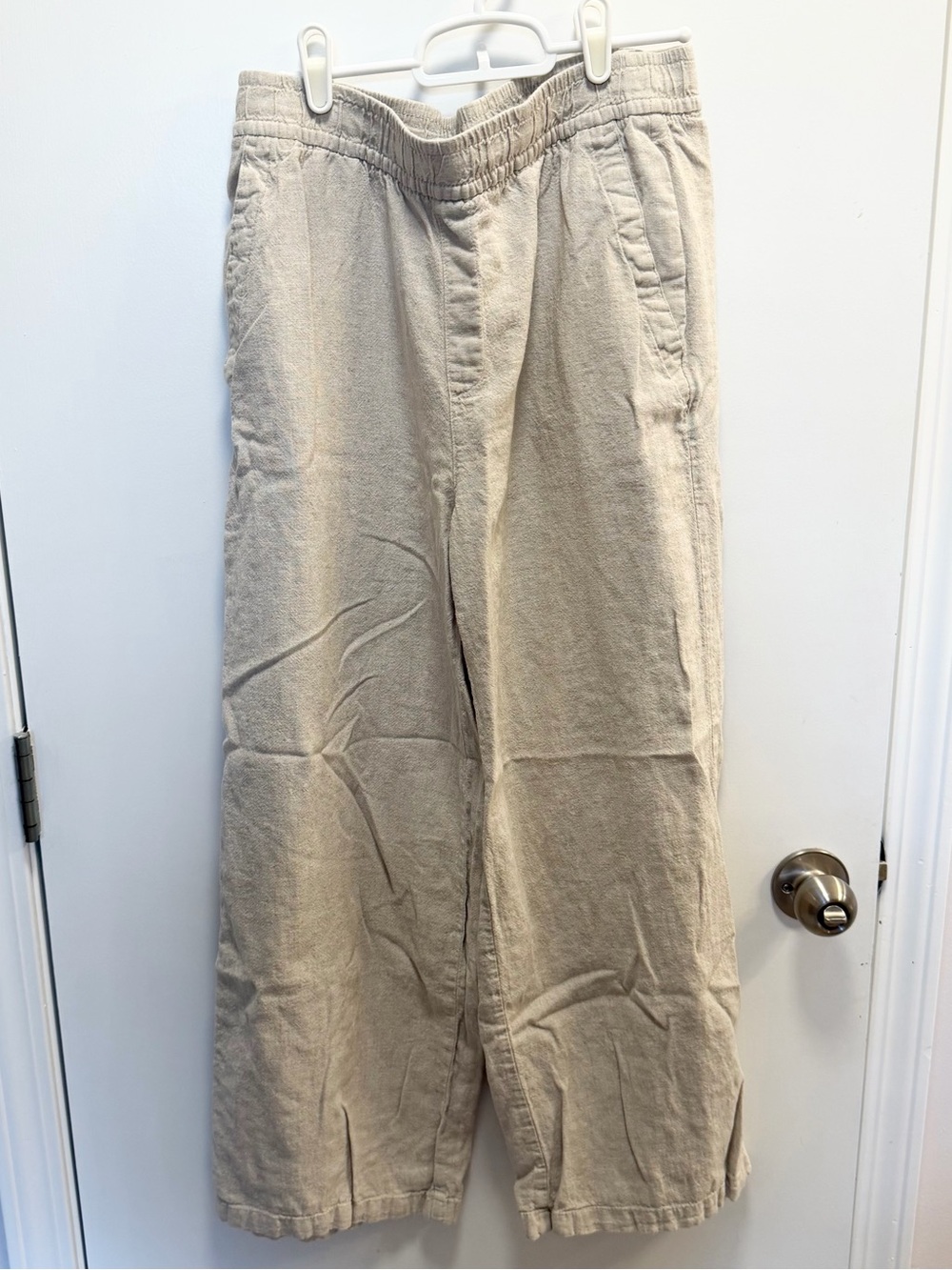 Old Navy women’s linen Wide-Leg Pants in Light Beige
